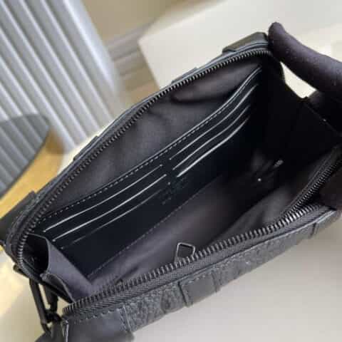 Louis Vuitton LV Soft Trunk Wallet盒子包 M80224