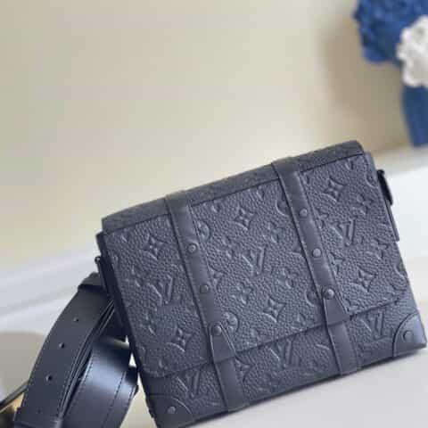 Louis Vuitton LV 长方体Trunk邮差包 M57726