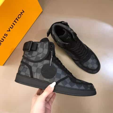 LV/路易威登   进口原单精品L 男士RIVOLI炫彩高帮运动靴