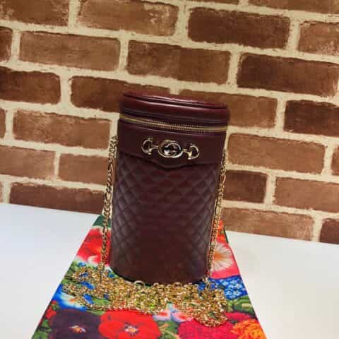 GUCCI古驰绗缝牛皮链条圆筒化妆包572298