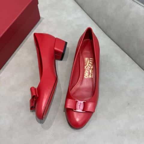 salvatore Ferraga*o  最新菲拉*慕圆头纯色羊皮蝴蝶结单鞋