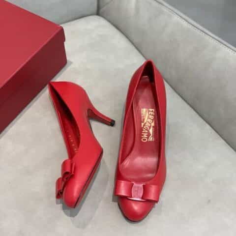 salvatore Ferraga*o  最新菲拉*慕圆头纯色羊皮蝴蝶结单鞋