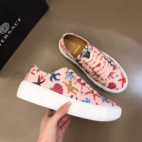 Versace范思哲   线条和中底希腊回纹图案新款Greca运动鞋