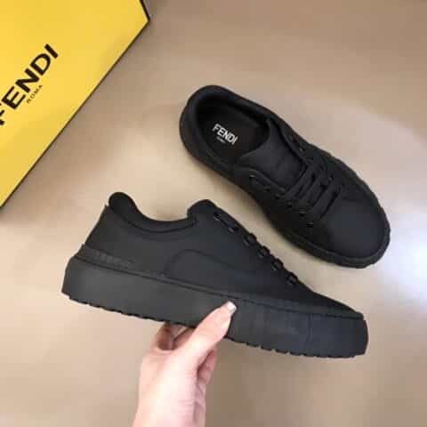 FENDI芬迪   白色/黑色皮革以及棕色和烟叶黄FF提花布料系带运动鞋
