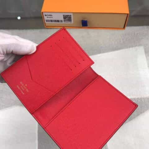 Louis Vuitton LV Passport Cover 护照套 M63486