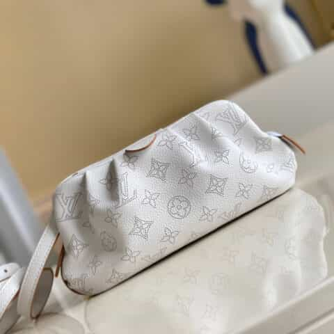 Louis Vuitton LV Scala mini pouch云朵包 M80410