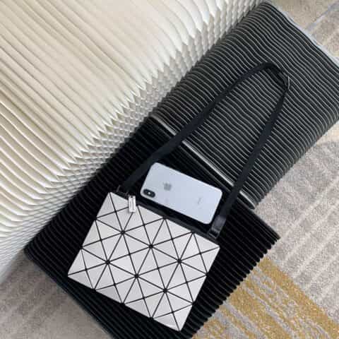 Issey Miyake三宅一生 mini小斜挎包AG352