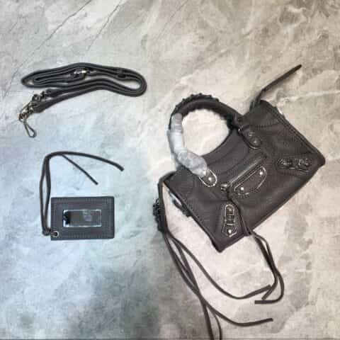 Balenciaga巴黎世家原版山羊皮配银边机车包008