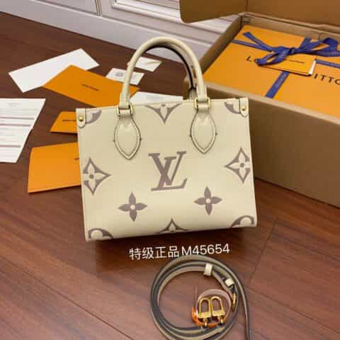 Louis Vuitton LV Onthego小号Tote包 M45654奶白色