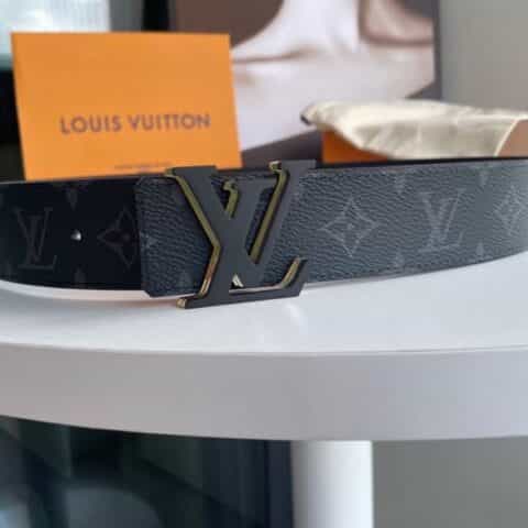 LV/路易威登   经典LV字母三层搭扣LV  Initiales双面腰带