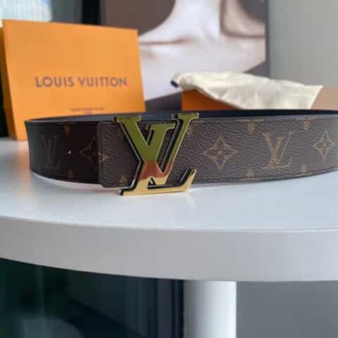 LV/路易威登   经典LV字母三层搭扣LV  Initiales双面腰带