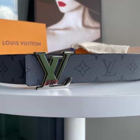 LV/路易威登   经典LV字母三层搭扣LV  Initiales双面腰带
