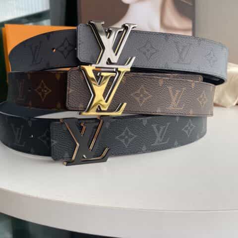 LV/路易威登   经典LV字母三层搭扣LV  Initiales双面腰带