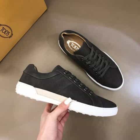 Tod's  进口头层牛皮制成顶级原单男士休闲鞋