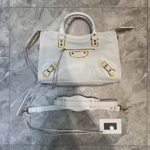 Balenciaga巴黎世家原版鳄鱼纹牛皮配金边机车包228 669