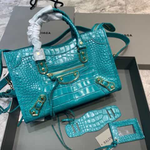 Balenciaga巴黎世家原版鳄鱼纹牛皮配金边机车包228 669