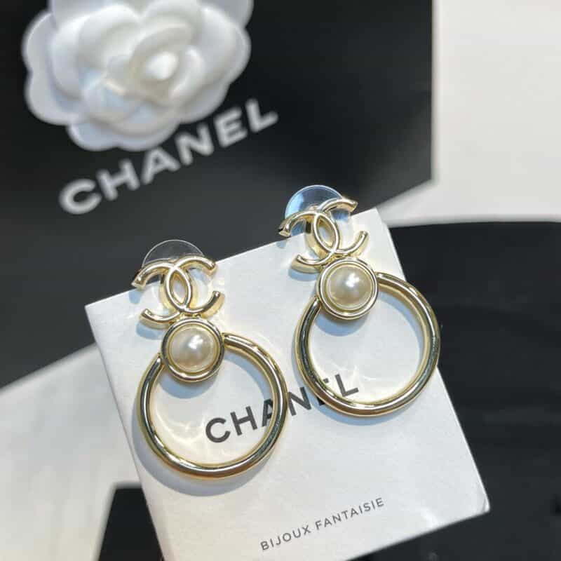 新款 CHANEL香奈儿双c珍珠耳钉耳环