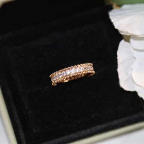Van Cleef &Arpels 梵克雅宝perlee满钻戒指