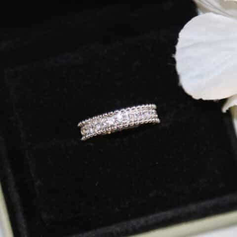 Van Cleef &Arpels 梵克雅宝perlee满钻戒指