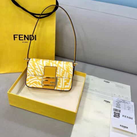 FENDI芬迪baguette手袋8378L 8378S