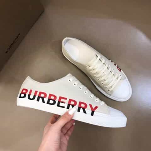Burberry巴宝莉   2019Ss最新版面男士经典休闲帆布鞋