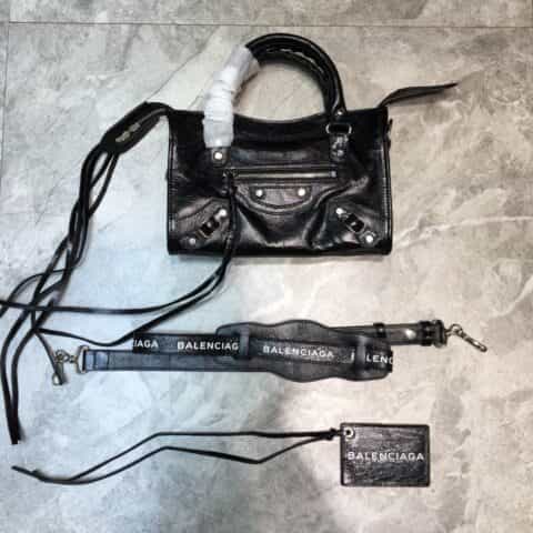 Balenciaga巴黎世家爆裂纹牛皮机车包084228 084669 084332