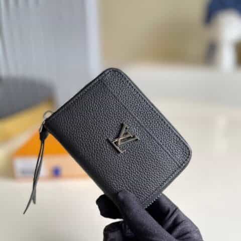 Louis Vuitton LV Lockme Zippy coin purse钱包 M80099