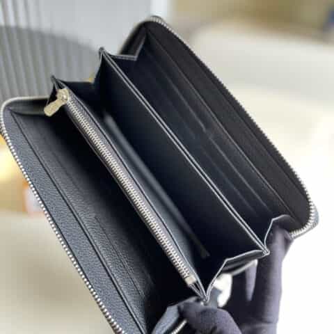 Louis Vuitton LV Lockme Zippy wallet钱夹 M62622