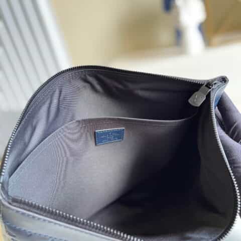 Louis Vuitton LV Discovery Pochette大号手拿包 M80425