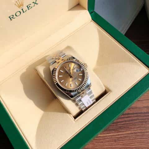 ROLEX-劳力士日志型18k金装载瑞士ETA-2671机芯劳力士日志型系列是经典腕表
