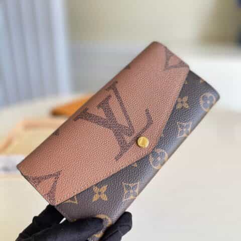 Louis Vuitton LV Sarah 钱夹 M80726