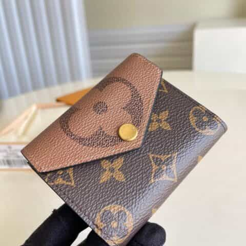 Louis Vuitton LV Zoé 钱夹 M80725