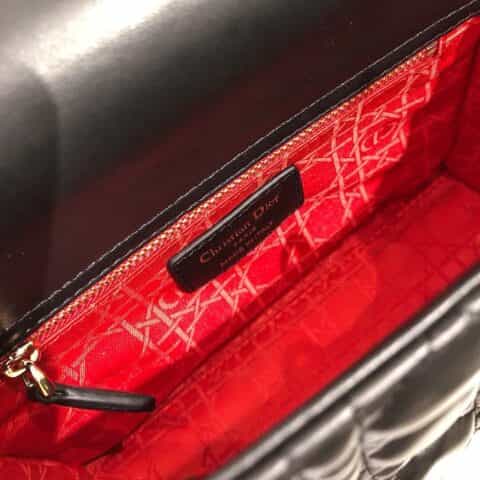 Dior My Lady徽章系列戴妃包 黑色