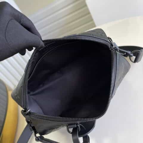 Louis Vuitton LV City Keepall斜挎包 M57955