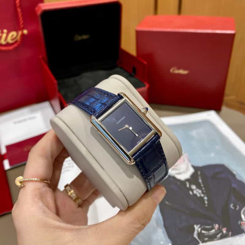 DR厂卡地亚 Cartier | 优雅经典的Tank系列则推出Tank Must腕表