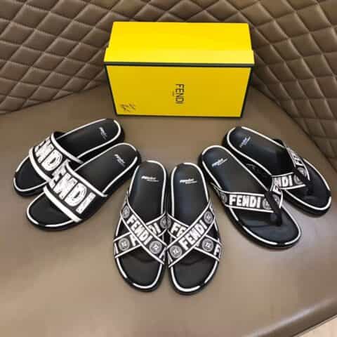 FENDI芬迪   鞋面为3D打印牛皮经典男士拖鞋