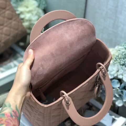 Dior Lady Matte哑光磨砂款五格戴妃包 裸粉