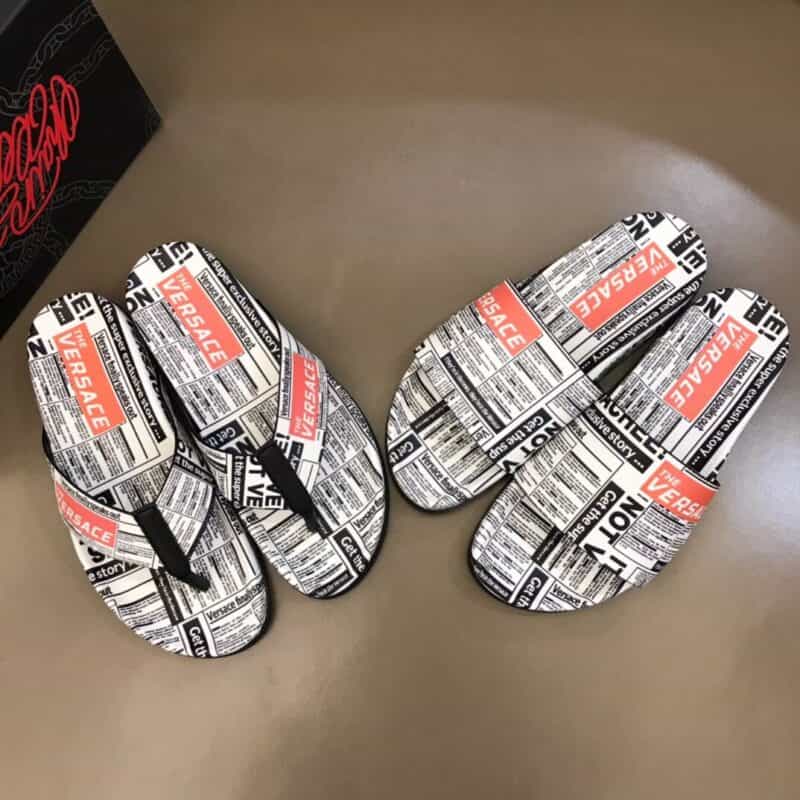 Versace范思哲    鞋面为3D打印牛皮经典男士拖鞋