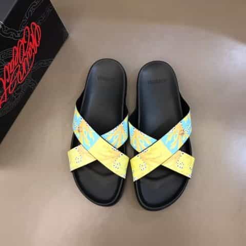 Versace范思哲   鞋面为3D打印牛皮经典男士拖鞋