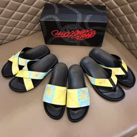 Versace范思哲   鞋面为3D打印牛皮经典男士拖鞋