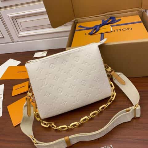 Louis Vuitton LV Coussin PM Handbags M57793