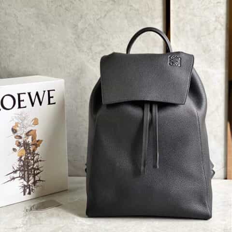 Loewe罗意威 粒面牛皮抽绳背包 黑色