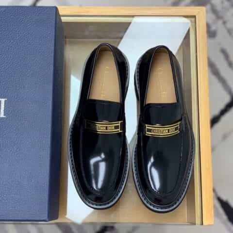 DIOR迪奥 黑色光滑牛皮革精心制作男士乐福鞋