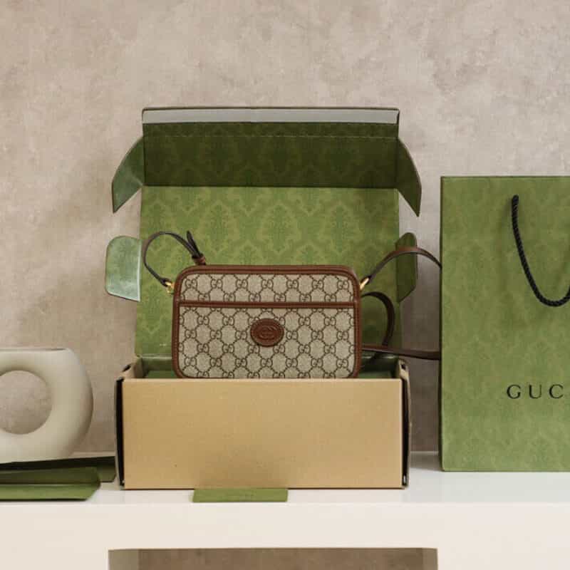 Gucci 互扣式双G迷你相机包 658572 92TCG 8563