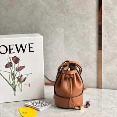 Loewe罗意威 超迷你Nano Balloon水桶包气球包 0660焦糖色