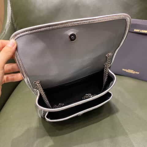 Saint laurent Ysl Niki Baby 22cm 583566亮银色