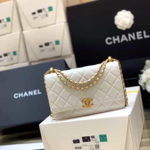 Chanel 2021早秋高级手工坊系列小金珠系列发财包 AP2289白色