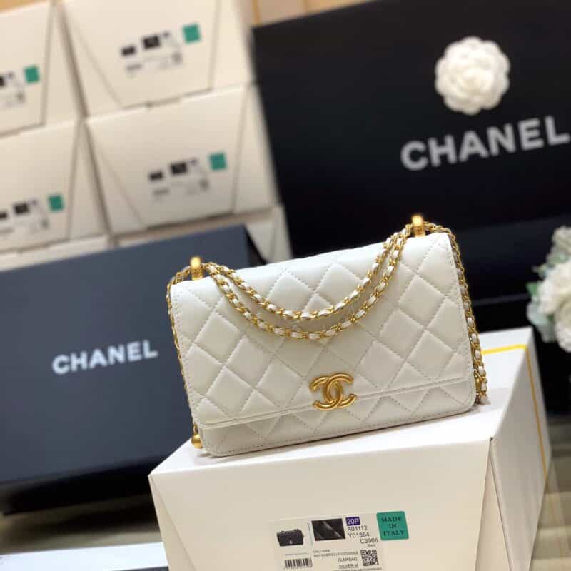 Chanel 2021早秋高级手工坊系列小金珠系列发财包 AP2289白色
