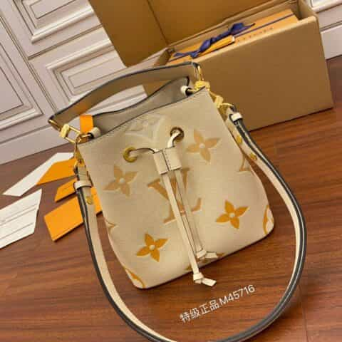 Louis Vuitton LV NéoNoé BB 水桶包 M45716香草黄