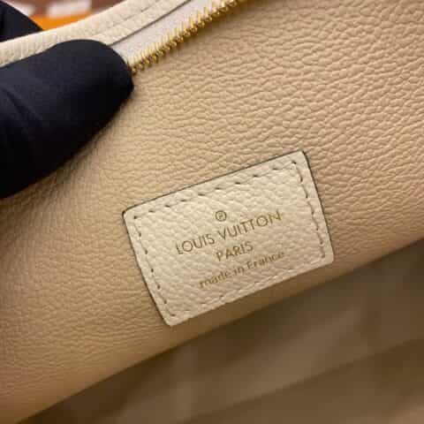 Louis Vuitton LV Toiletry Pouch 26 渐变色盥洗袋M80504